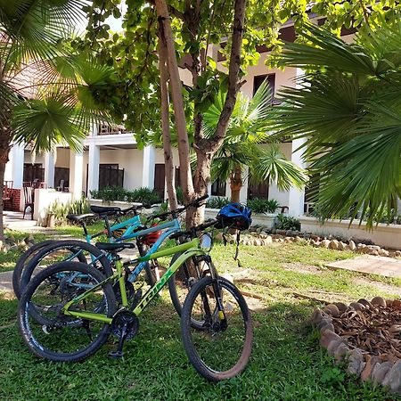 Hôtel Sunrise Garden House - Luang Prabang Extérieur photo